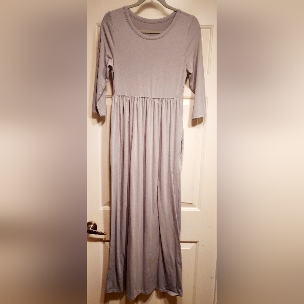 WOMEN'S Ligh Grey 3/4 Sleeve Maxi Dress with pockets Size S